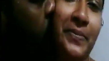 hot desi indian mallu couples showing themselves before cam