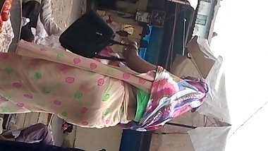 big ass ever desi gujju aunty in saree
