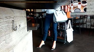HiGH HeeLs DeSiGNeR HuSSie