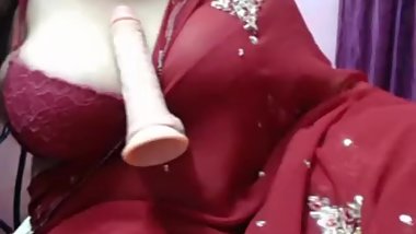 hot_aunty