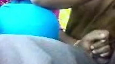 desi aunty handjob in park