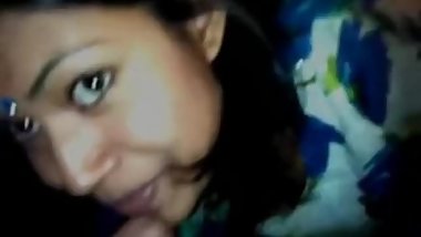 Horny Bangla Beauty Parlour Girl Leaked Scandal wid Audio 16 Mins