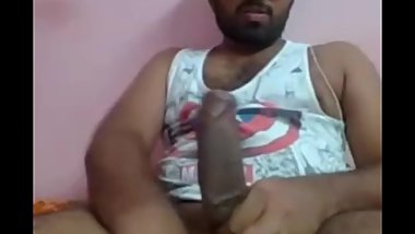 bilbo77baggins stroking cock