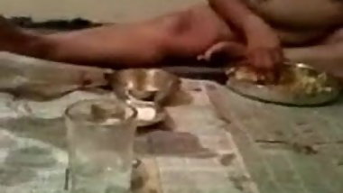 desi indian naked gashti eating