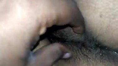 A desi women hot journey of chudai must watch..........