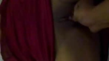 Extremely Horny Desi Aunty Fingered And Fucked