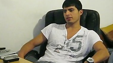 Pakiboy admits Western British Girls prefer Black Guys over Asian Paki Boys