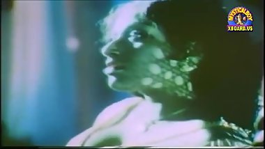Hot Mallu Clip3