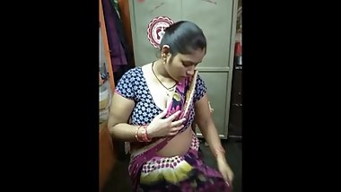 Desi boobs