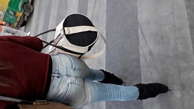 Desi Girl IN Jeans