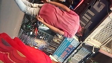desi gujju ass in saree