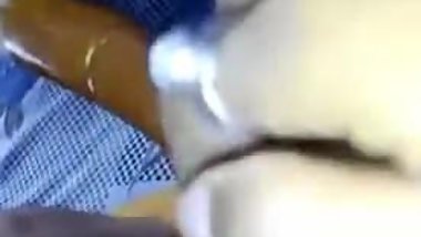 Horny desi wife musterbet her juicy pussy