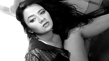 shikha-thakur-bollywood-actress-new-famous-video.mp4