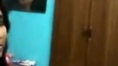 Desi GF Shamina Selfie Video Says - Dekho Jaan Choos Lo Inhe