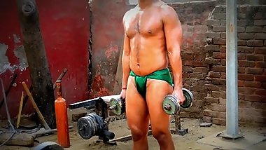 Maze workout in Akhara for strong shoulders