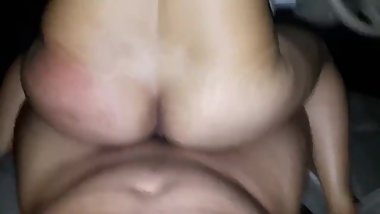 *FAVOURITE* - SEXY INDIAN RIDING SEXY IN CAR FUCK BBW