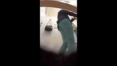 DESI LADY CHANGING CLOTH SPY CAM