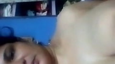 desi aunty boobs tease3