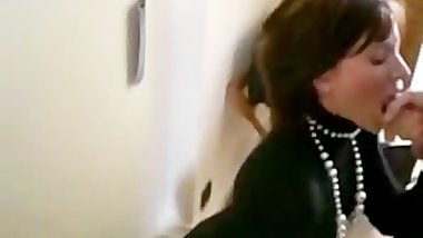 desi sucking soft nude