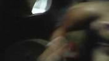 hot  desi bhabi bathing nude