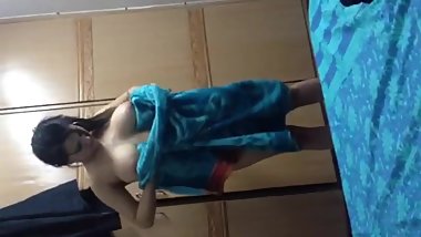 changing the dress