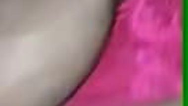 desi wife show tits pussy