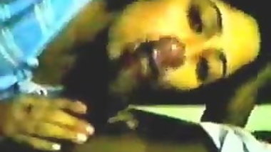 Desi girl giving bj like a pro