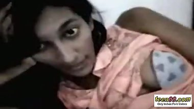 webcam solo Indian babe showing of her tits - teen99