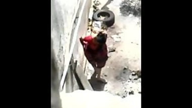 Desi Peeping  Aunty