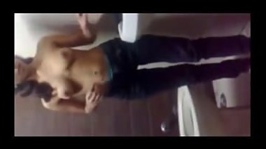 Desi girl undressing