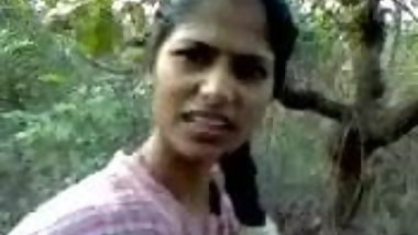 Desi Sex in Jungle(jungle main mangle)