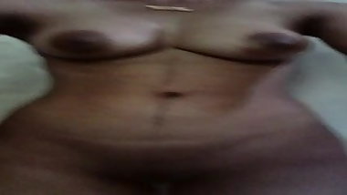 hot indian desi girl exposing herself to cam for casting