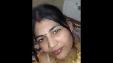 desi new married couple