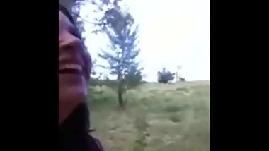 Gf sucking dick outdoor