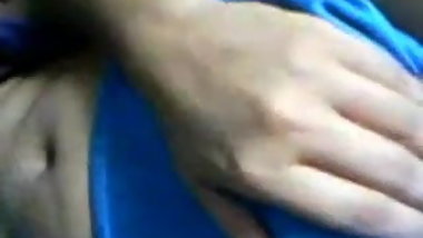 Desi girl fingering her pussy
