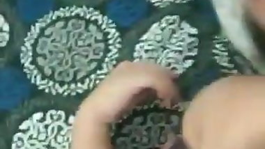 exposing desi horny indian chubby wife playing with hubby