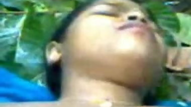 desi girl fucked in the wood