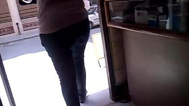 My Gf's desi ass candid..Indian curvy ass voyeur