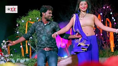 Hot bhojpuri song 80 - Beautiful girl's boobs grabbed & pressed many times