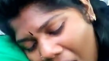 desi girl blowjob in car