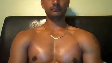 archkins088_07062018_0931_male_chaturbate.mp4
