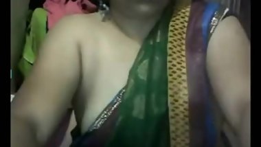Desi Milf webcam