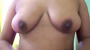 Desi aunty boobs grop and striping