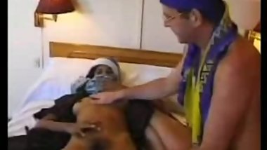 Two desi prostitutes get fucked nicely in hotel room