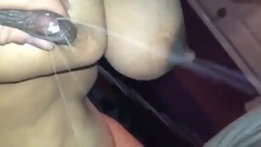 Milking my wife, Milk splash