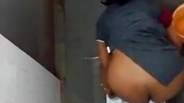 Desi Toilet Peep P3