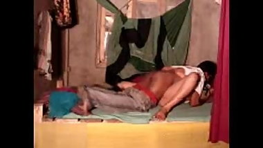 Desi aunty fucked 2 neighbours