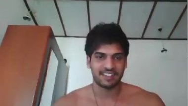 Desi Hunk - Webcam Dickflash