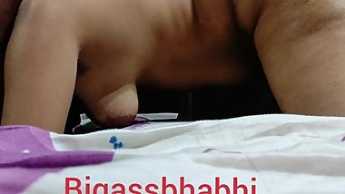 Bhabhi enjoying sex with hubby