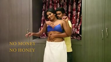 Nurse Hot Romance With Security Gaurd